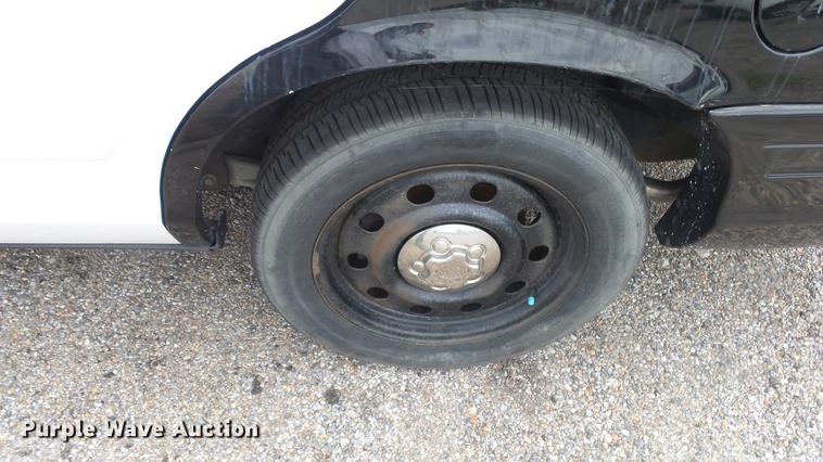 image for item DC1266 2009 Ford Crown Victoria Police Interceptor