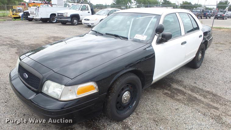 image for item DC1267 2011 Ford Crown Victoria Police Interceptor