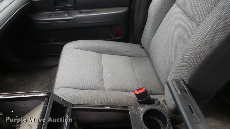 image for item DC1267 2011 Ford Crown Victoria Police Interceptor