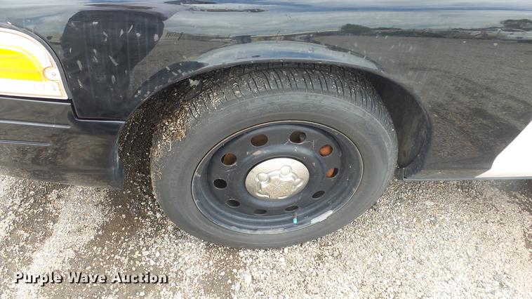 image for item DC1267 2011 Ford Crown Victoria Police Interceptor