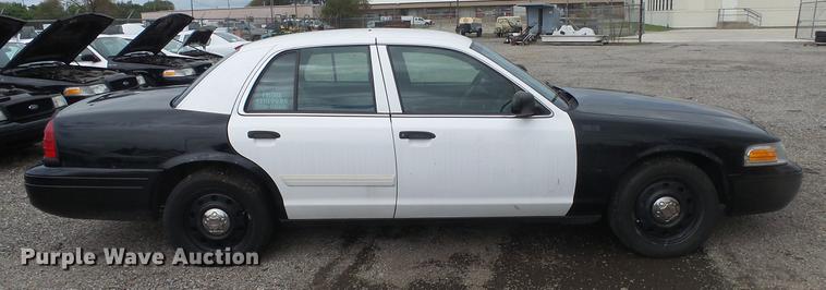 image for item DC1268 2010 Ford Crown Victoria Police Interceptor