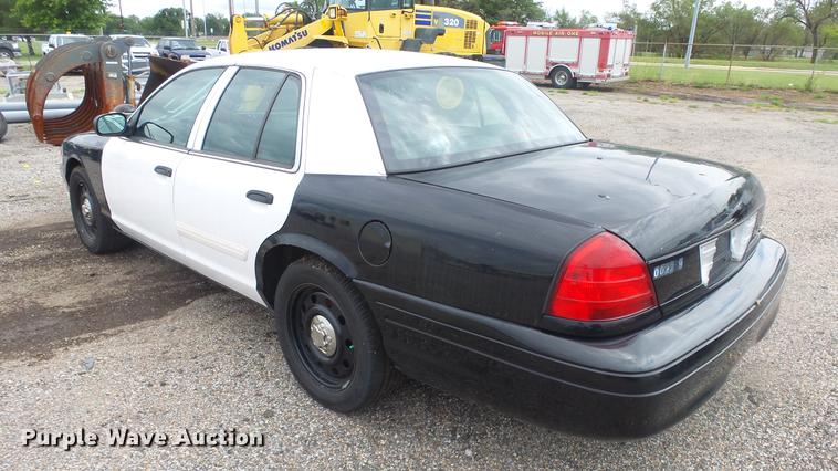 image for item DC1268 2010 Ford Crown Victoria Police Interceptor