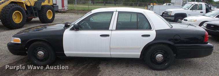 image for item DC1268 2010 Ford Crown Victoria Police Interceptor