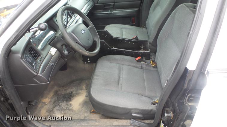 image for item DC1268 2010 Ford Crown Victoria Police Interceptor