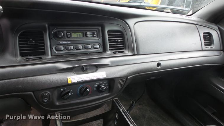 image for item DC1268 2010 Ford Crown Victoria Police Interceptor