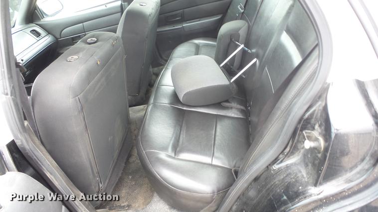 image for item DC1268 2010 Ford Crown Victoria Police Interceptor