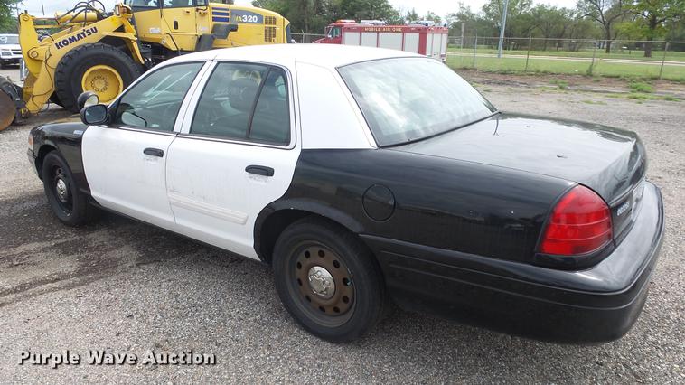 image for item DC1269 2010 Ford Crown Victoria Police Interceptor