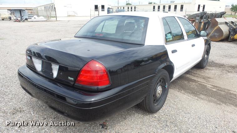 image for item DC1269 2010 Ford Crown Victoria Police Interceptor