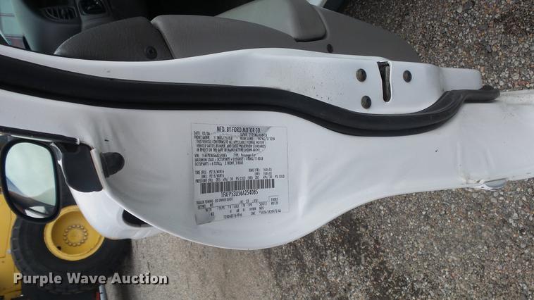 image for item DC1270 2006 Ford Taurus SE