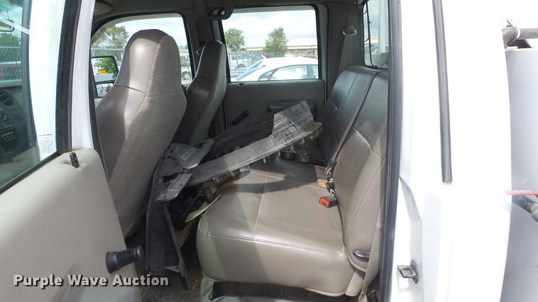 image for item DC1272 2008 Ford F550 Super Duty XL Crew Cab utility truck