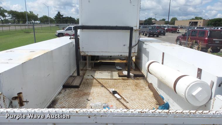 image for item DC1272 2008 Ford F550 Super Duty XL Crew Cab utility truck