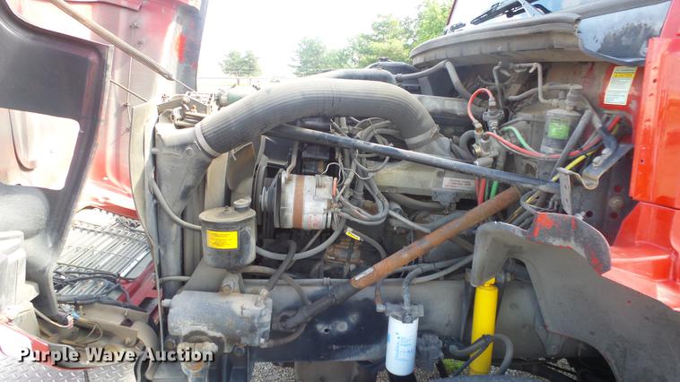 image for item DC1275 1998 Freightliner FL106 Business Class Mobile Air One emergency response truck