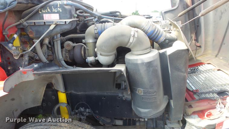 image for item DC1275 1998 Freightliner FL106 Business Class Mobile Air One emergency response truck