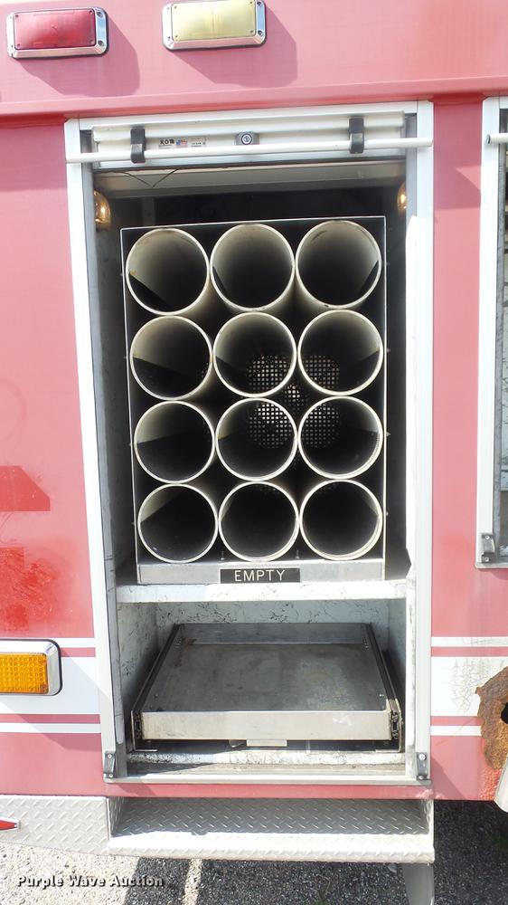 image for item DC1275 1998 Freightliner FL106 Business Class Mobile Air One emergency response truck