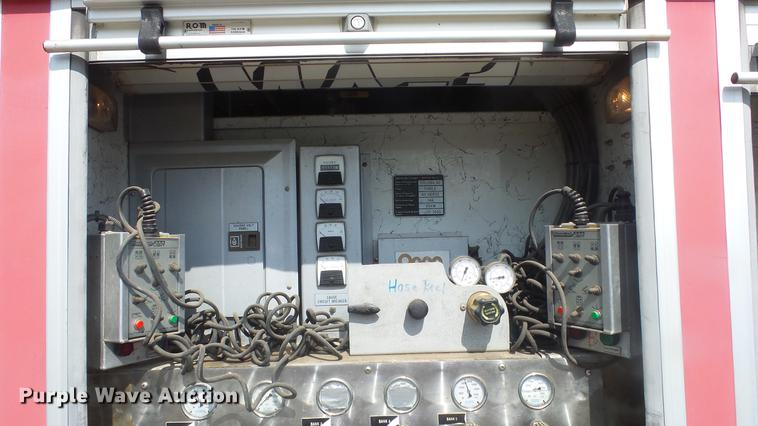 image for item DC1275 1998 Freightliner FL106 Business Class Mobile Air One emergency response truck