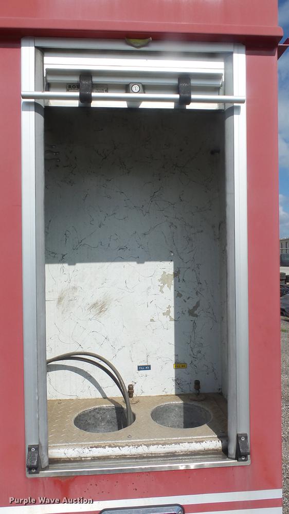 image for item DC1275 1998 Freightliner FL106 Business Class Mobile Air One emergency response truck