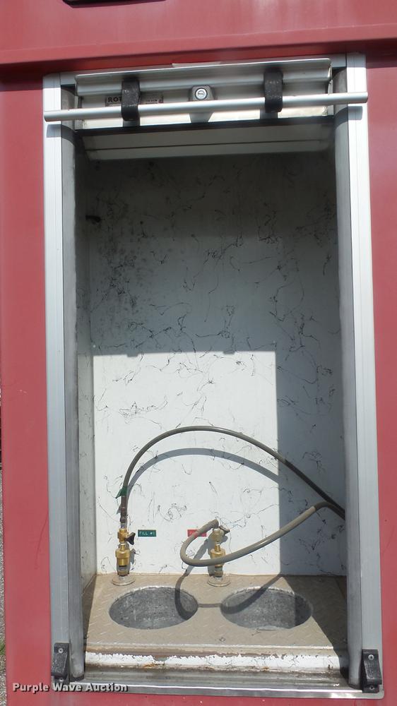 image for item DC1275 1998 Freightliner FL106 Business Class Mobile Air One emergency response truck