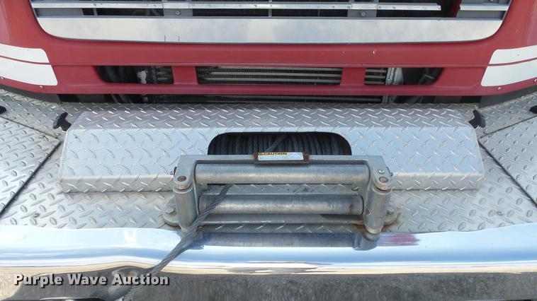 image for item DC1275 1998 Freightliner FL106 Business Class Mobile Air One emergency response truck