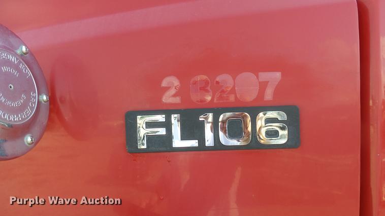 image for item DC1275 1998 Freightliner FL106 Business Class Mobile Air One emergency response truck