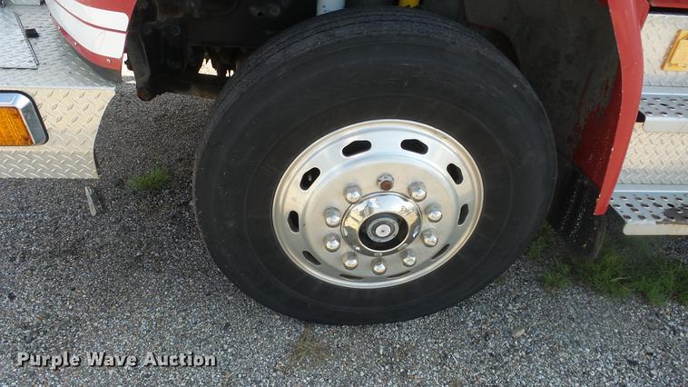 image for item DC1275 1998 Freightliner FL106 Business Class Mobile Air One emergency response truck