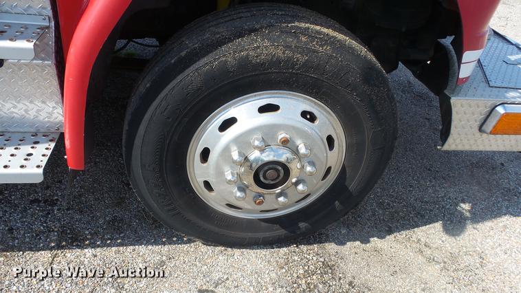 image for item DC1275 1998 Freightliner FL106 Business Class Mobile Air One emergency response truck