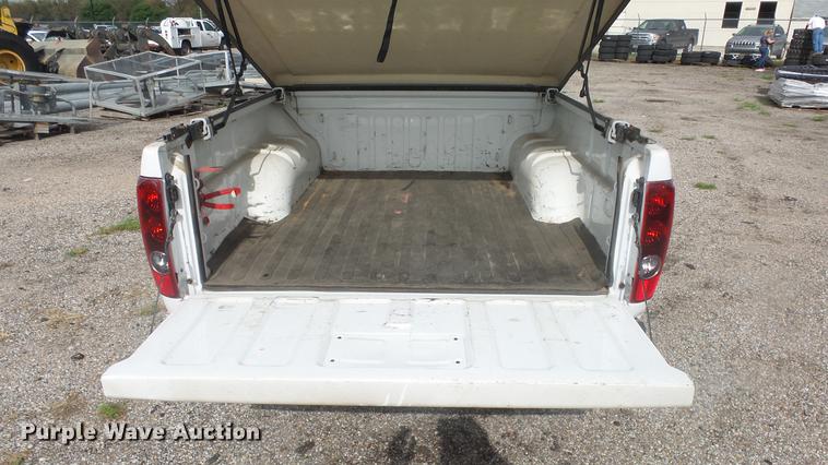 image for item DC1278 2006 Chevrolet Colorado Crew Cab pickup truck
