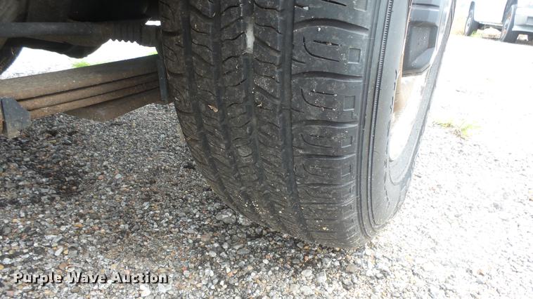 image for item DC1280 2007 Chevrolet Colorado Ext. Cab pickup truck