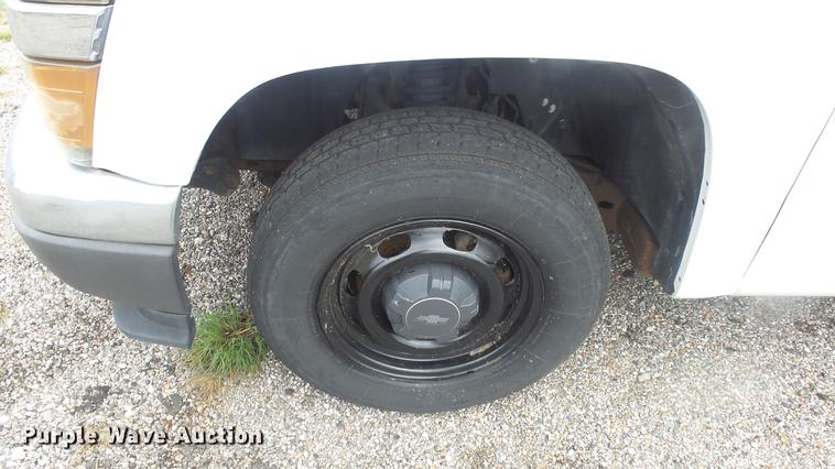 image for item DC1281 2008 Chevrolet Colorado Ext. Cab pickup truck