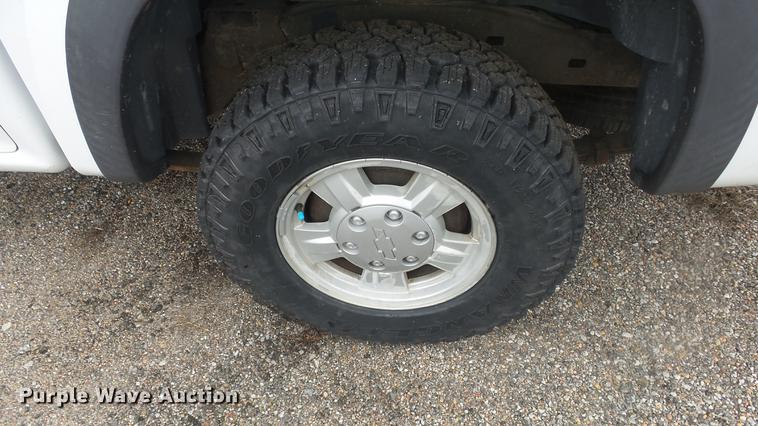 image for item DC1283 2006 Chevrolet Colorado Crew Cab pickup truck