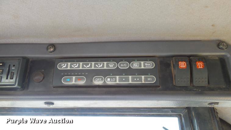 image for item DC1284 2007 Komatsu WA320-5L wheel loader