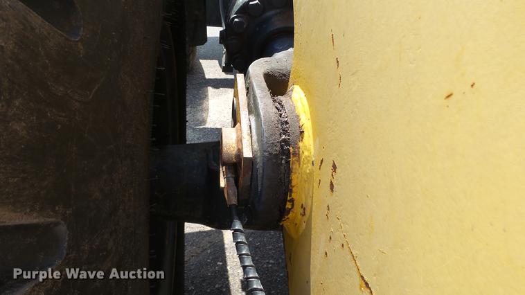 image for item DC1284 2007 Komatsu WA320-5L wheel loader