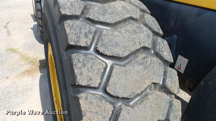 image for item DC1284 2007 Komatsu WA320-5L wheel loader