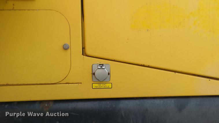 image for item DC1284 2007 Komatsu WA320-5L wheel loader
