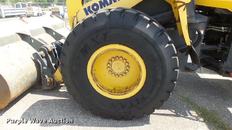 image for item DC1284 2007 Komatsu WA320-5L wheel loader