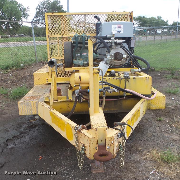 image for item DF4315 2008 Quadex Spray Master grout machine