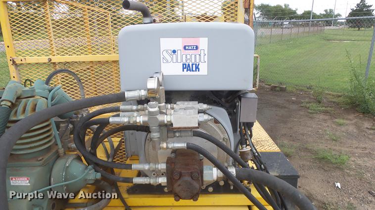 image for item DF4315 2008 Quadex Spray Master grout machine