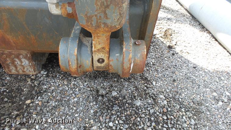 image for item EF9240 JRB WA320L-5 grapple bucket