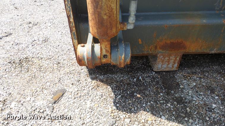 image for item EF9240 JRB WA320L-5 grapple bucket