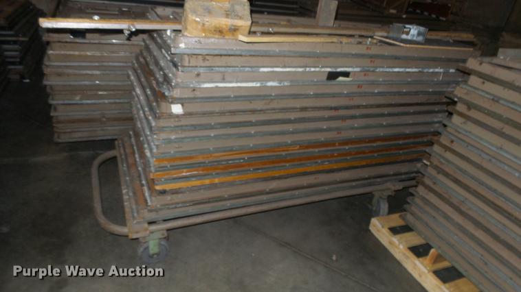 image for item ER9597 Approximately 145 Mitchell stage risers