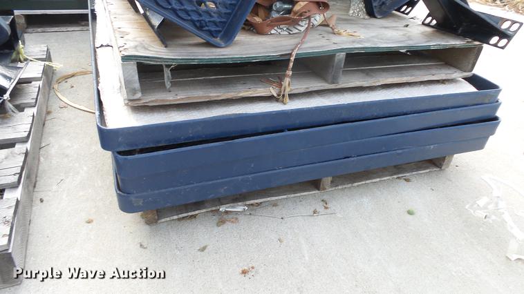 image for item ER9611 (4) picnic tables