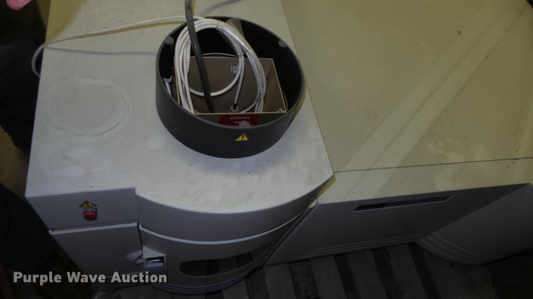 image for item ES9250 Perkin-Elmer Optima 5500DV inductively coupled spectrometer
