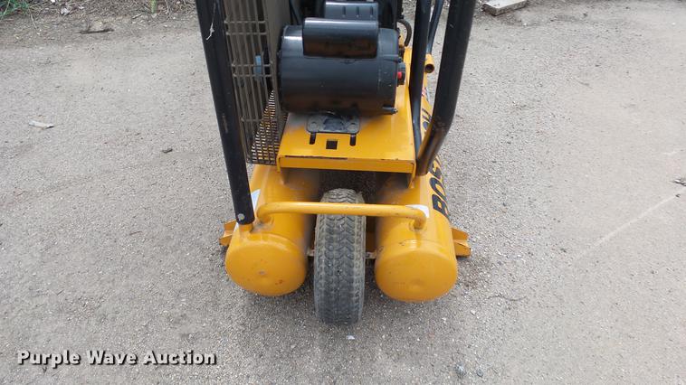 image for item ET9458 Bostitch 110 air compressor