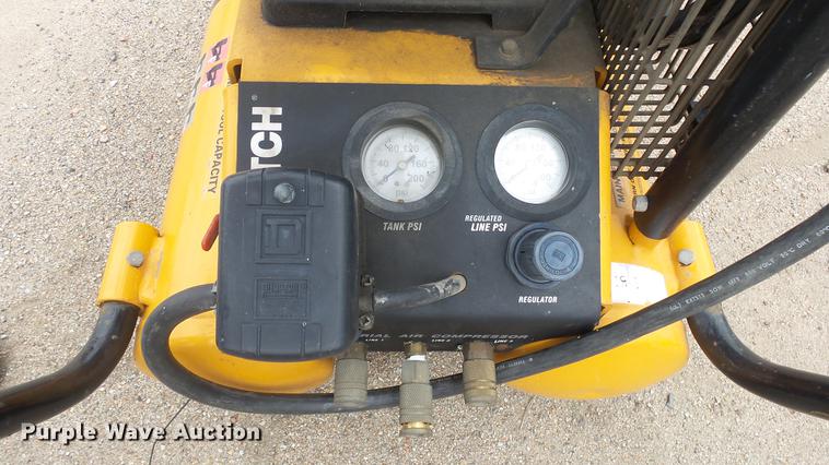 image for item ET9458 Bostitch 110 air compressor