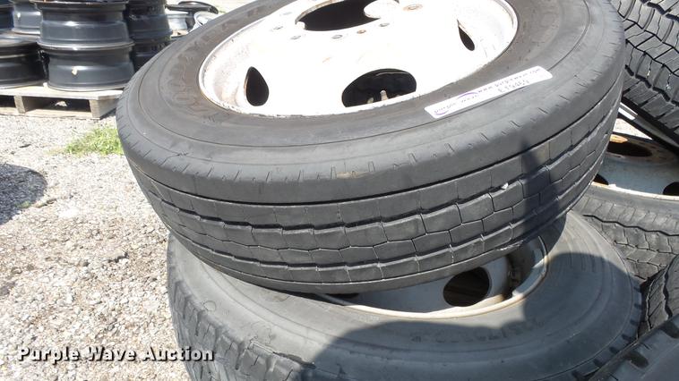 image for item ET9469 (7) 225/70R19.5 tires