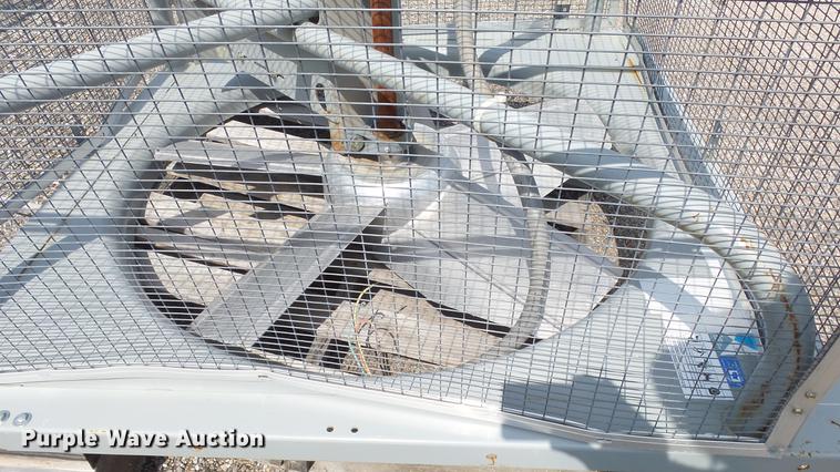 image for item ET9480 (3) attic fans