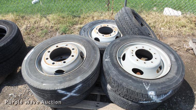 image for item ET9487 (6) tires