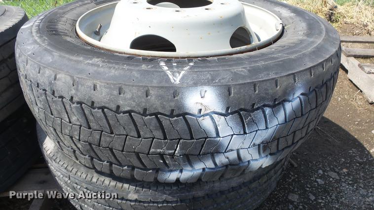 image for item ET9487 (6) tires