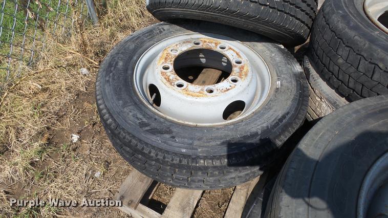 image for item ET9487 (6) tires