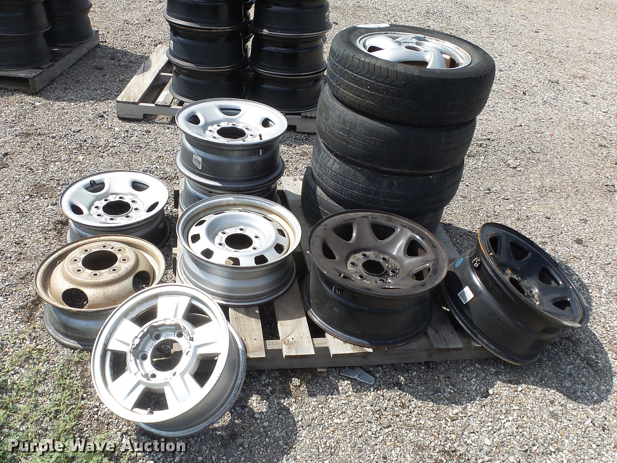 (12) tires and wheels in Wichita, KS Item ET9473 sold Purple Wave