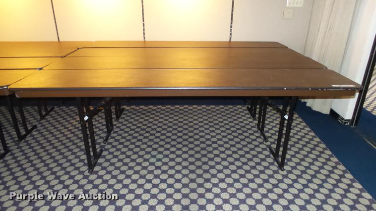 image for item EF9081 (16) folding tables